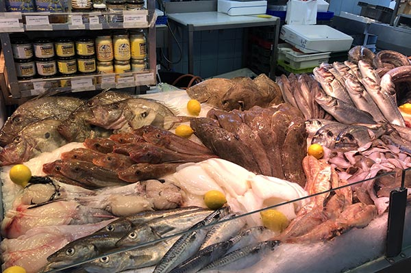 POISSONNERIE YDIER Poissonnerie Les Sables Olonne Poisson0
