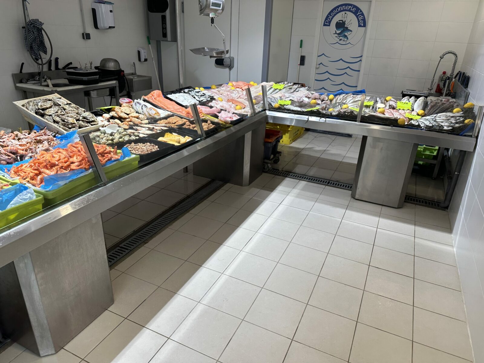 Poissonnerie Ydier Poissonnerie Les Sables D Olonne Galerie 2